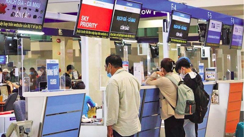 Đặt vé máy bay sai thời điểm