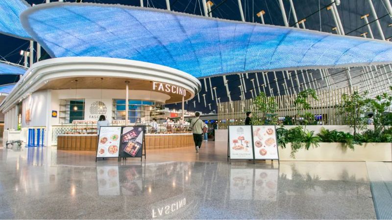 Nhà hàng và cửa hàng mua sắm tại sân bay PVG