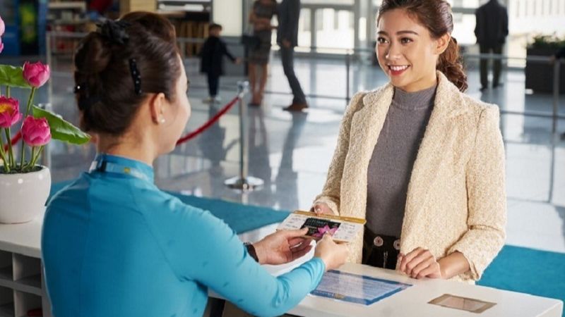 Thủ tục đổi tên vé máy bay Vietnam Airlines
