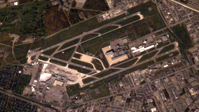 Vị trí của sân bay Montreal Pierre Elliott Trudeau