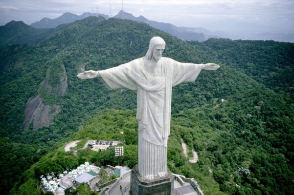 bức tượng lớn nhất thế giới