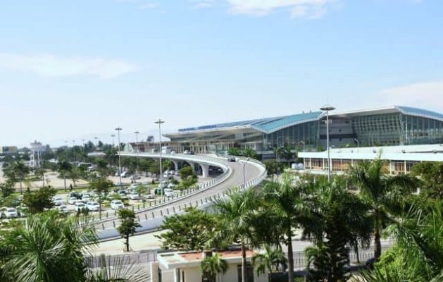 Sân bay quốc tế ở Việt Nam