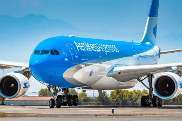 Hãng hàng không Aerolineas Argentinas